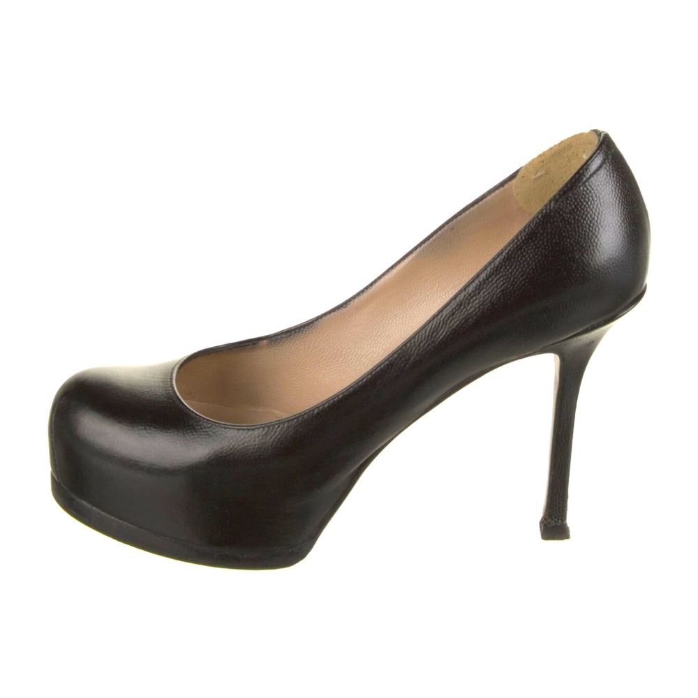 YVES SAINT LAURENT black pebbled leather Tribute heels